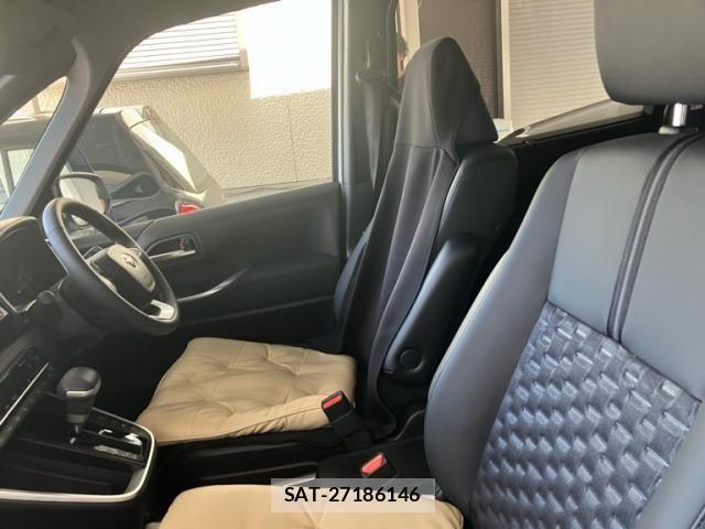 Toyota VOXY HYBRID 2026-01 8232344-7