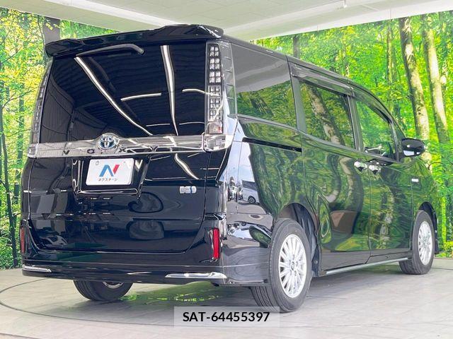 Toyota VOXY HYBRID 2015-06 8232361-17
