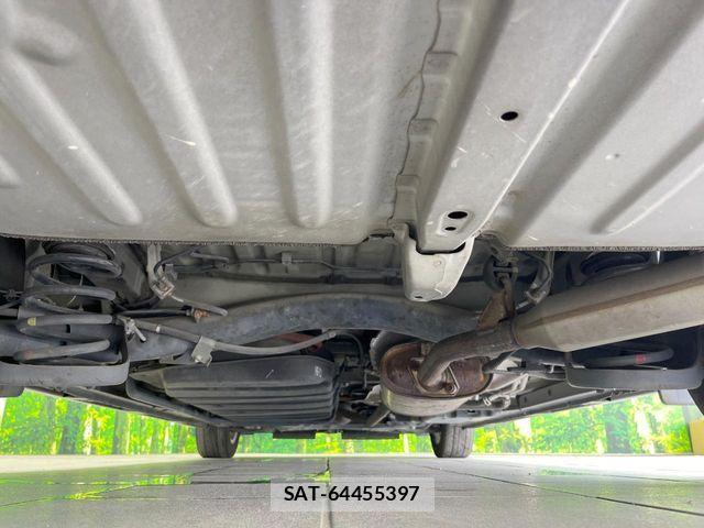 Toyota VOXY HYBRID 2015-06 8232361-19