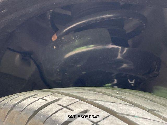 Toyota VOXY HYBRID 2025-07 8247138-19