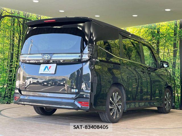 Toyota VOXY HYBRID 2022-10 8247146-18