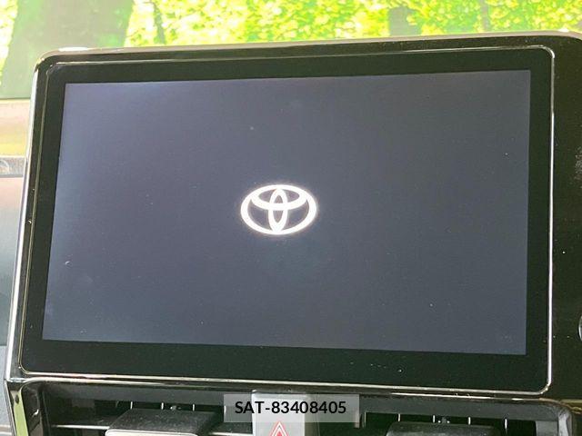 Toyota VOXY HYBRID 2022-10 8247146-2
