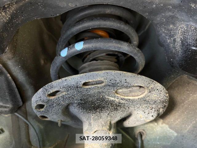 Toyota VOXY HYBRID 2014-04 8247149-18