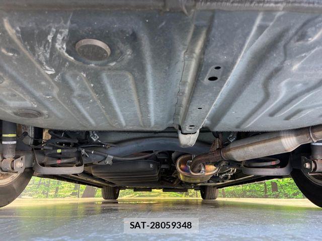 Toyota VOXY HYBRID 2014-04 8247149-19