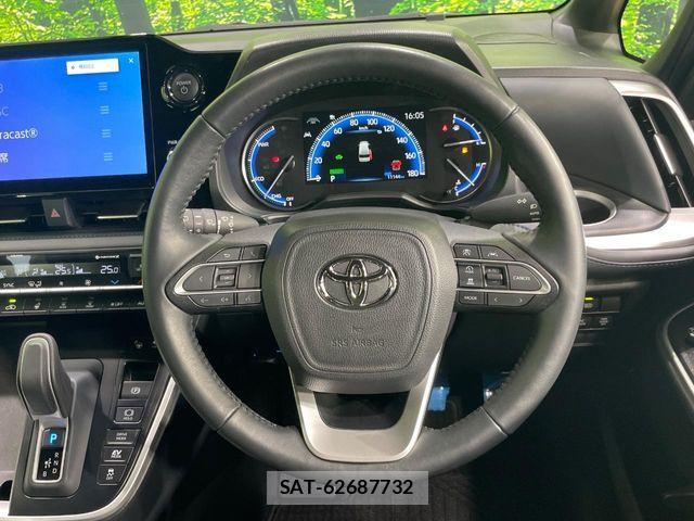 Toyota VOXY HYBRID 2024-07 8247140-11