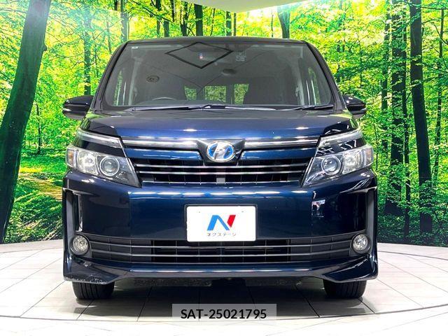 Toyota VOXY HYBRID 2014-10 8247148-15