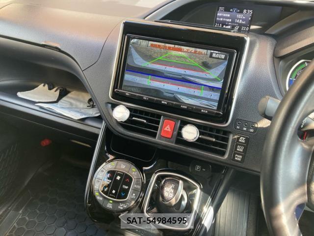 Toyota VOXY HYBRID 2016-09 8247150-17