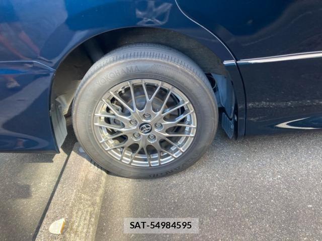 Toyota VOXY HYBRID 2016-09 8247150-7