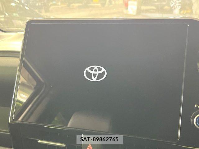 Toyota VOXY HYBRID 2024-06 8247139-2