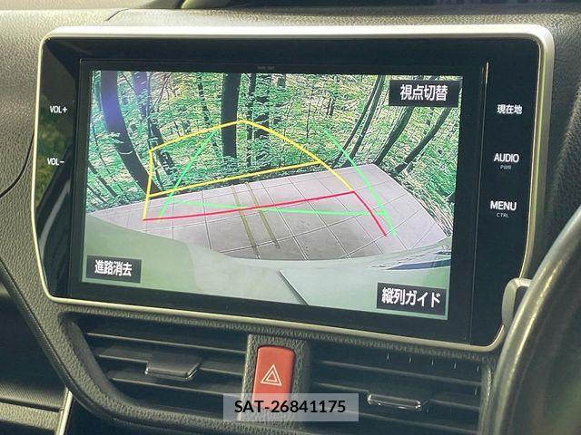 Toyota VOXY HYBRID 2018-02 8318022-5