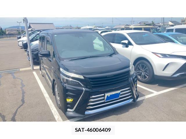 Toyota VOXY HYBRID 2017-12 8318045-0