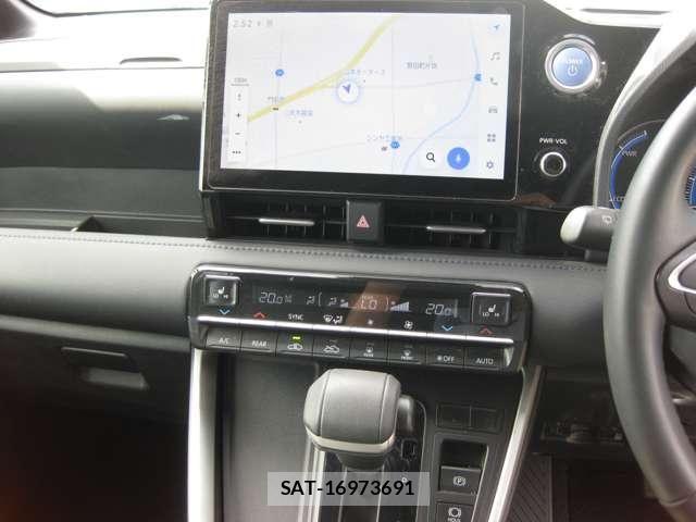 Toyota VOXY HYBRID 2023-03 8318003-8