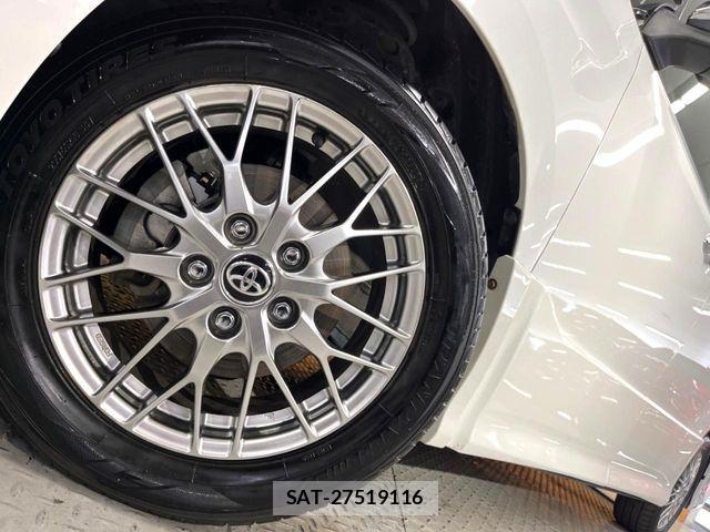 Toyota VOXY HYBRID 2020-12 8318021-14