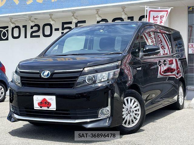 Toyota VOXY HYBRID 2015-04 8318049-0