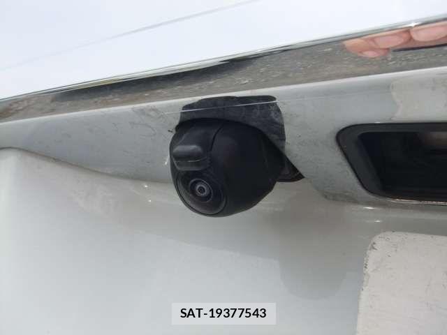 Toyota VOXY HYBRID 2021-12 8318018-15