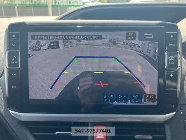 Toyota VOXY HYBRID 2021-12 8318023-4