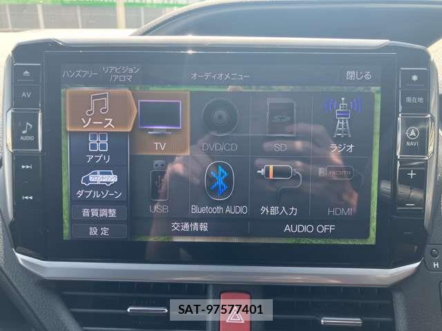 Toyota VOXY HYBRID 2021-12 8318023-5