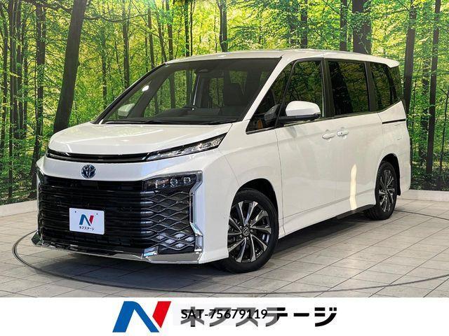 Toyota VOXY HYBRID 2025-07 8317992-0