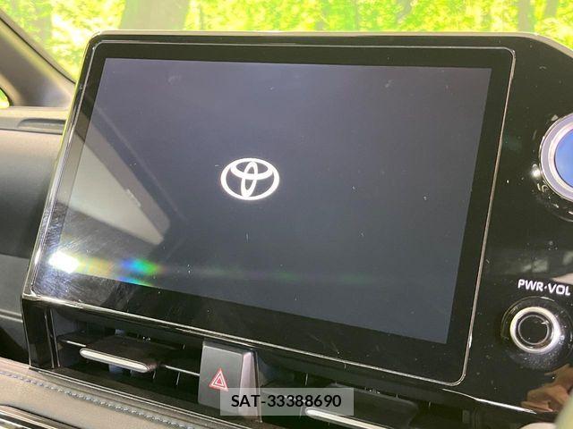 Toyota VOXY HYBRID 2023-08 8317997-2