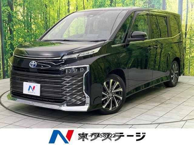 Toyota VOXY HYBRID 2022-09 8318002-0