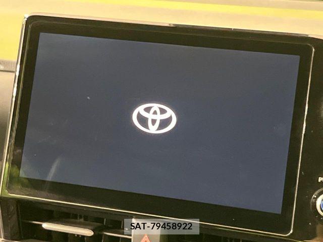 Toyota VOXY HYBRID 2022-09 8318002-2