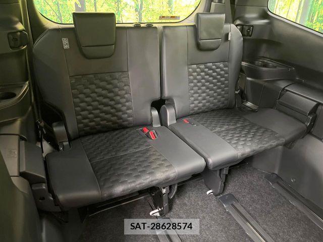 Toyota VOXY HYBRID 2025-06 8317994-9