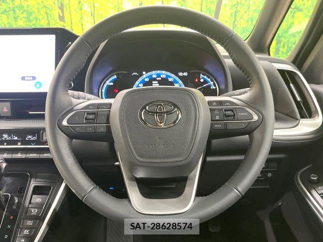 Toyota VOXY HYBRID 2025-06 8317994-11