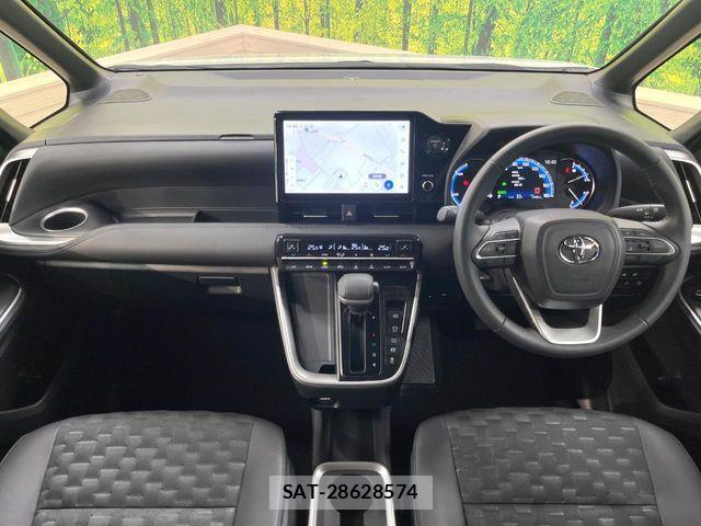 Toyota VOXY HYBRID 2025-06 8317994-1