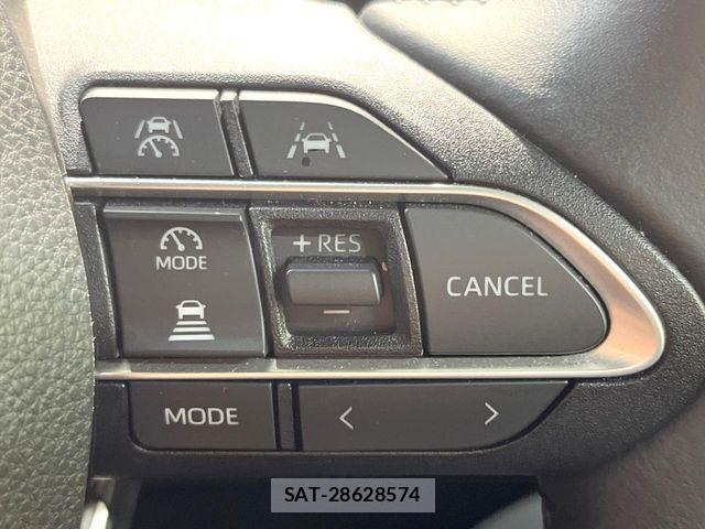 Toyota VOXY HYBRID 2025-06 8317994-4