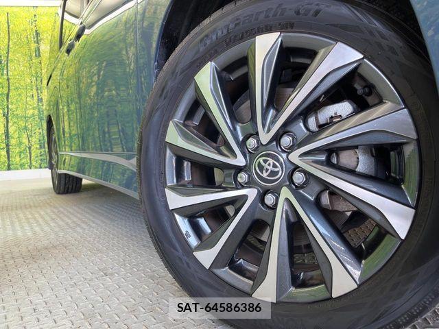 Toyota VOXY HYBRID 2025-02 8318000-14