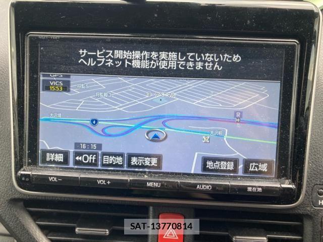 Toyota VOXY HYBRID 2017-07 8318047-22