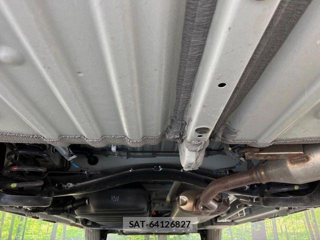 Toyota VOXY HYBRID 2025-07 8318001-18