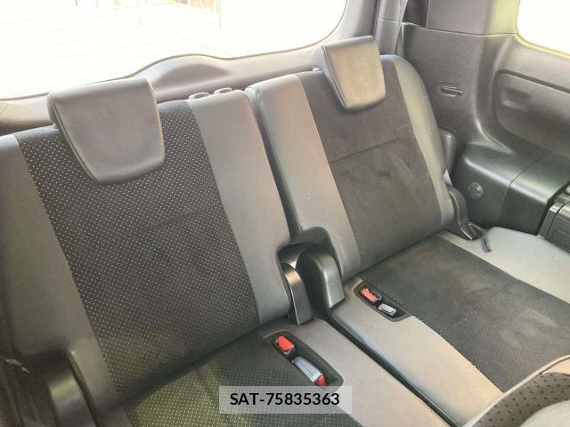 Toyota VOXY HYBRID 2021-08 8318013-23