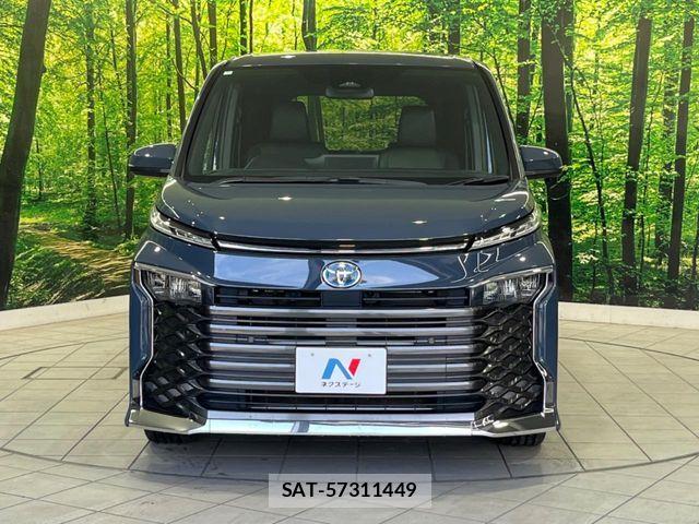 Toyota VOXY HYBRID 2024-01 8318009-14