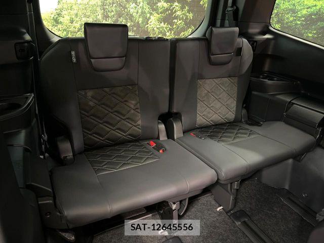 Toyota VOXY HYBRID 2026-07 8338456-11