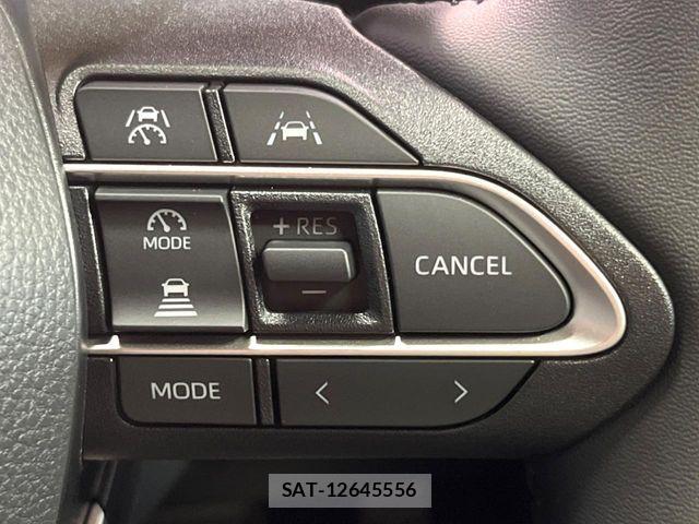 Toyota VOXY HYBRID 2026-07 8338456-6