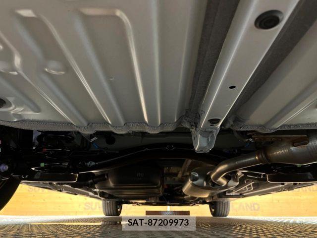 Toyota VOXY HYBRID 2026-06 8338455-19