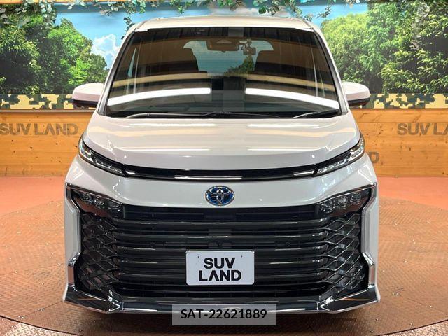 Toyota VOXY HYBRID 2024-10 8338459-15