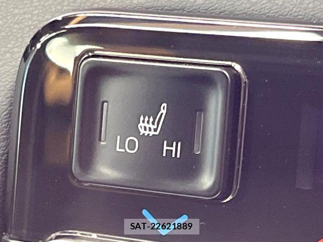 Toyota VOXY HYBRID 2024-10 8338459-8