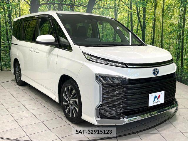 Toyota VOXY HYBRID 2025-04 8338465-16