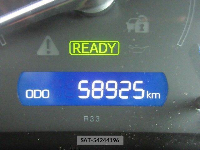 Toyota VOXY HYBRID 2015-04 8337674-11