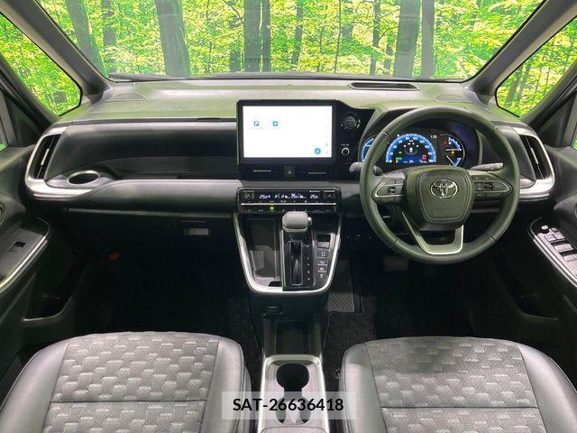 Toyota VOXY HYBRID 2024-02 8338478-1