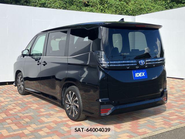 Toyota VOXY HYBRID 2025-07 8338462-8