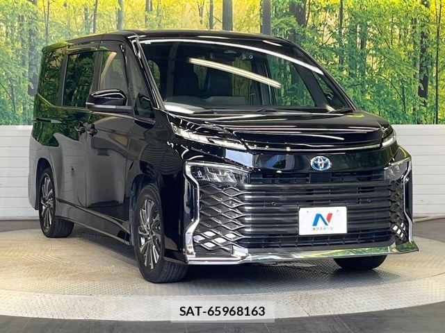 Toyota VOXY HYBRID 2023-07 8338474-15