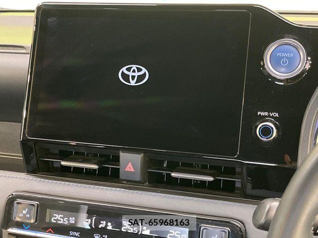 Toyota VOXY HYBRID 2023-07 8338474-2