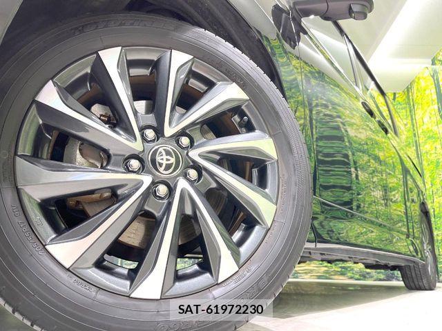 Toyota VOXY HYBRID 2024-02 8338475-13