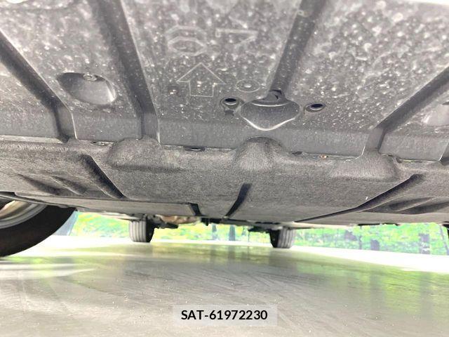 Toyota VOXY HYBRID 2024-02 8338475-19