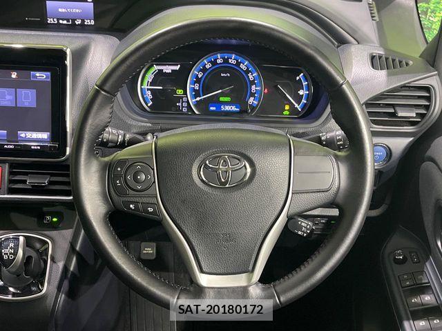 Toyota VOXY HYBRID 2015-02 8338490-12