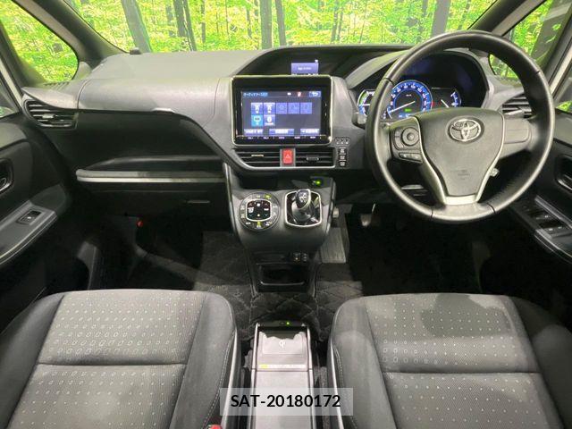 Toyota VOXY HYBRID 2015-02 8338490-1