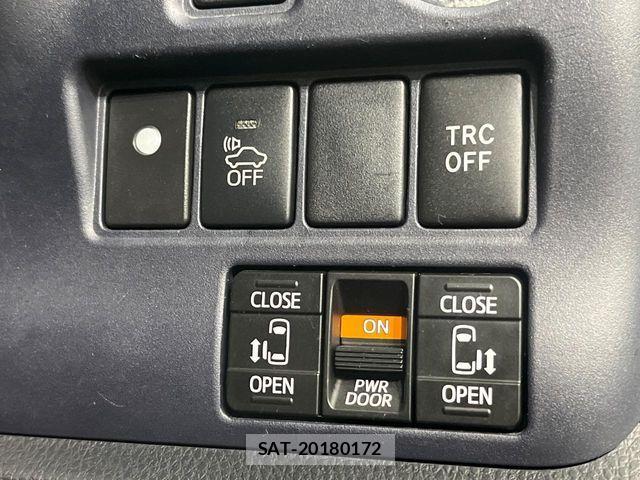 Toyota VOXY HYBRID 2015-02 8338490-5